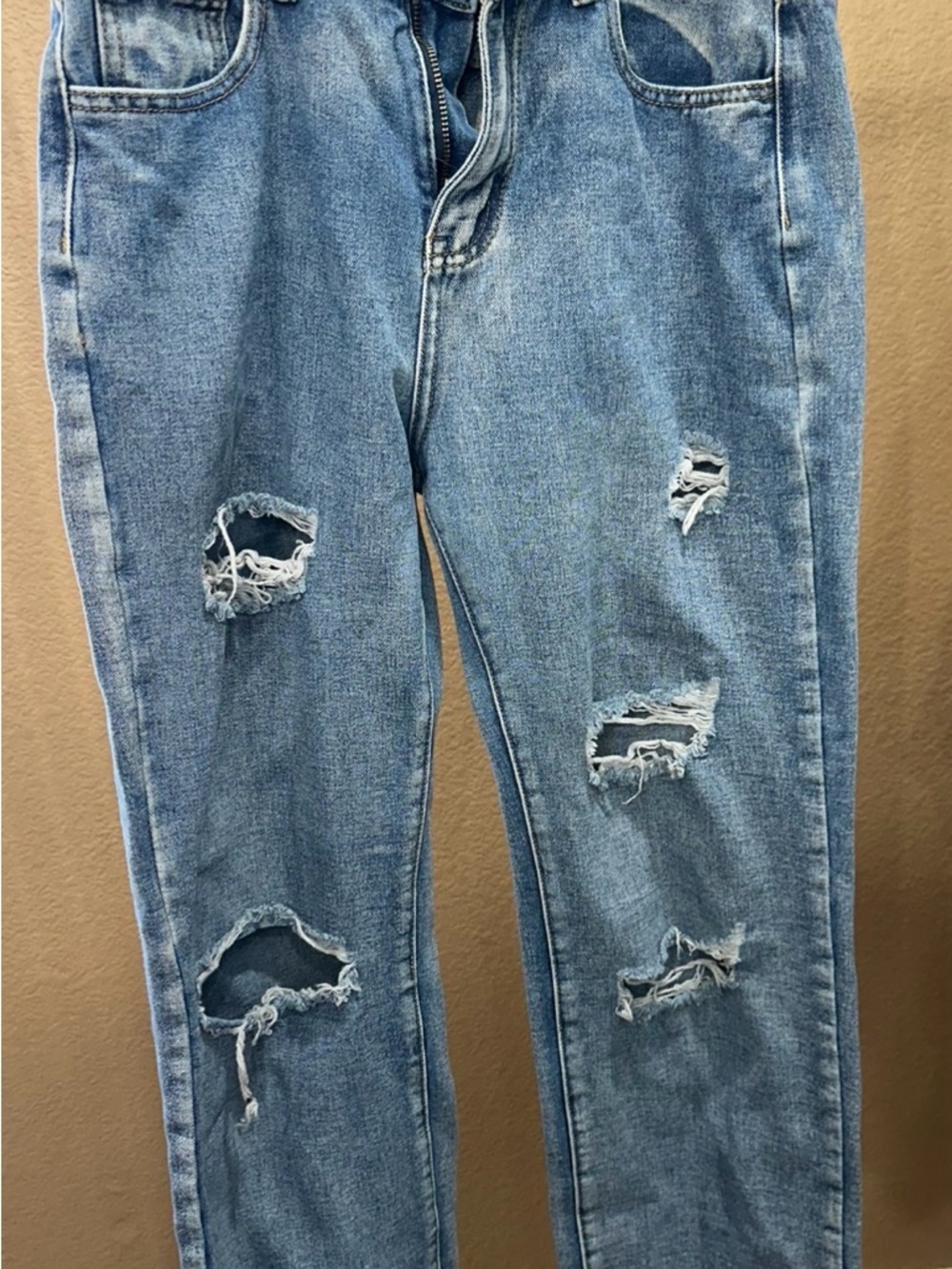 ROMWE Light Blue Ripped Skinny Jeans